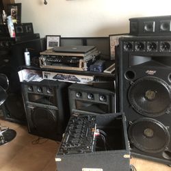 DJ EQUIPMENT 