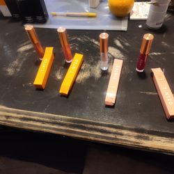 Tinted Lip Gloss 