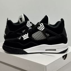 Jordan 4 White Thunder