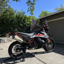 2019 KTM 790 Adventure R