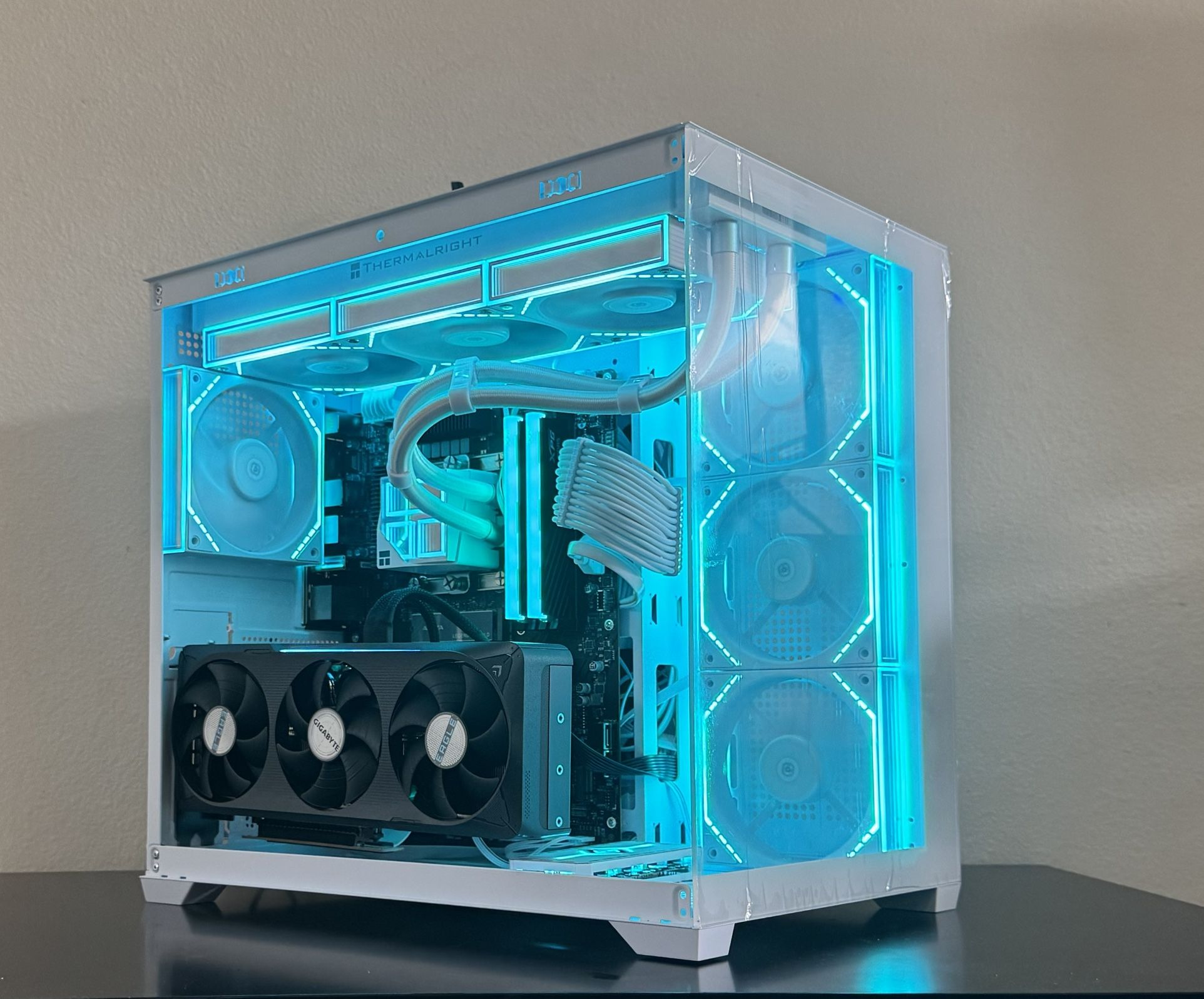 🕹️High End Gaming PC- i7 14700F, RTX 5070, DDR5 32Gb, Liquid Cooled 🥶