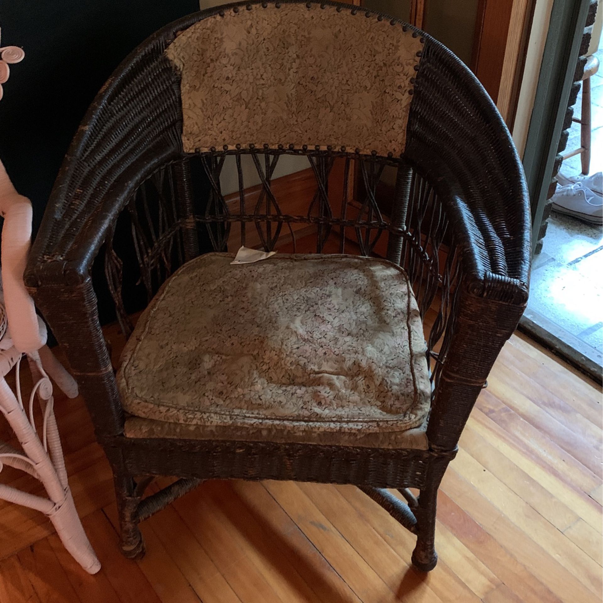 Victorian Wicker Chairs 