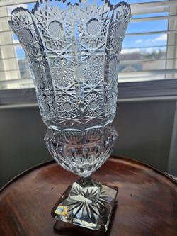 $45.00 - Vtg Spectacular Crystal Pedestal Base - Brilliant Cut & Clarity! Selling "As Is"