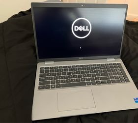 NEED GONE ASAP Dell precision 3560 PC Laptop (comes with charging dock)