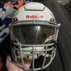 L Speedflex Football helmet
