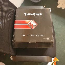 2 Rockford Fosgate P2s Subwoofer