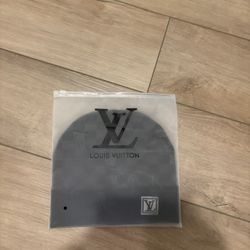 Lv Beanie