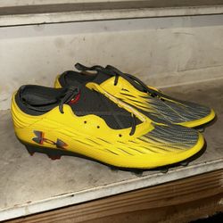Under Armour Magnético Soccer Cleats 