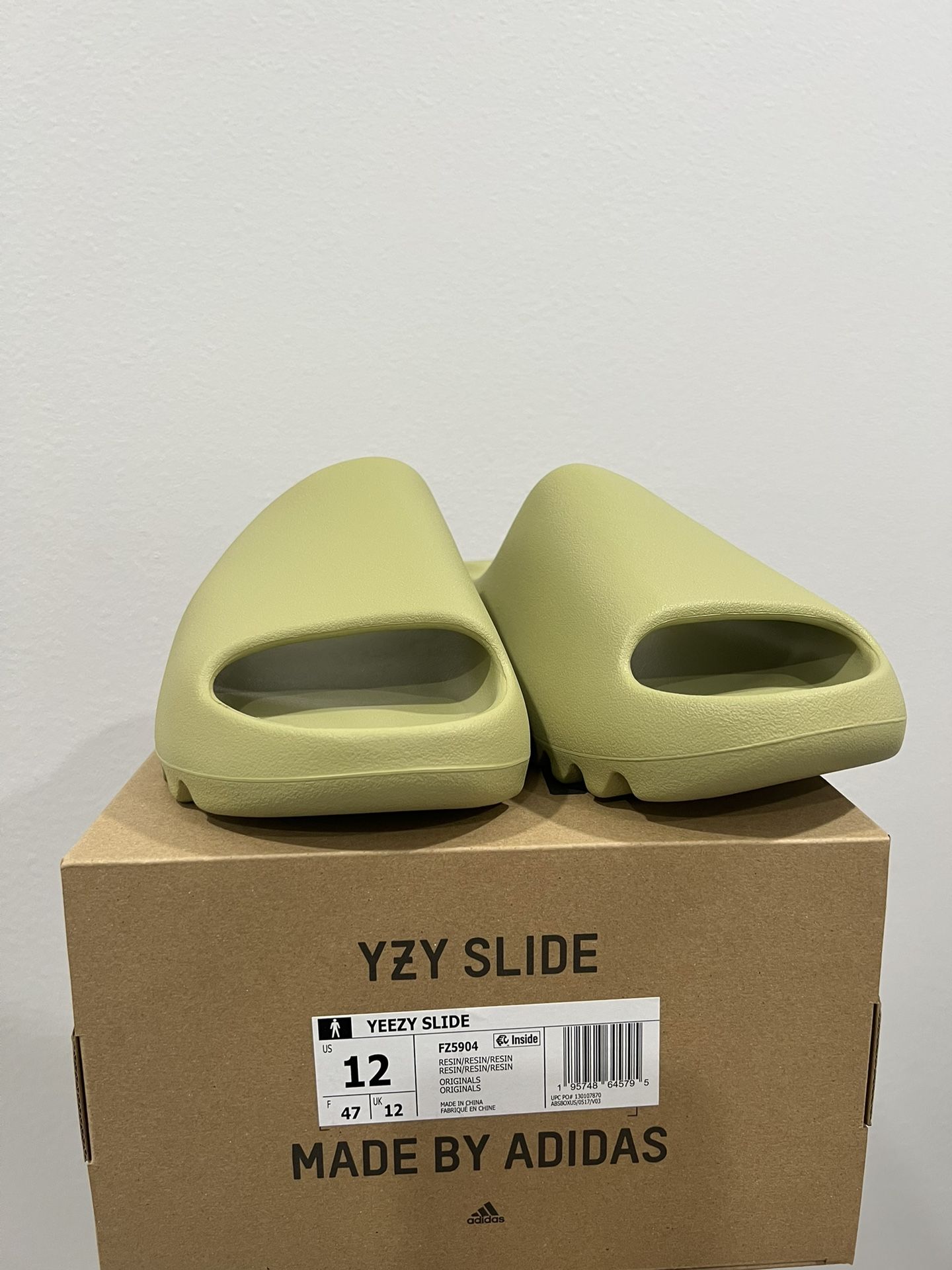 Adidas Yeezy Slides Resin Size 12