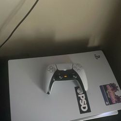 PS5 great condition (check description)