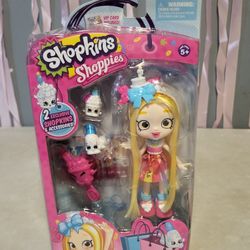 Shopkins Shoppies Makaella Wish  w/ 2 Exclusive Shopkins