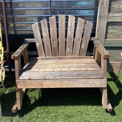 Wooden Rocking Chair 