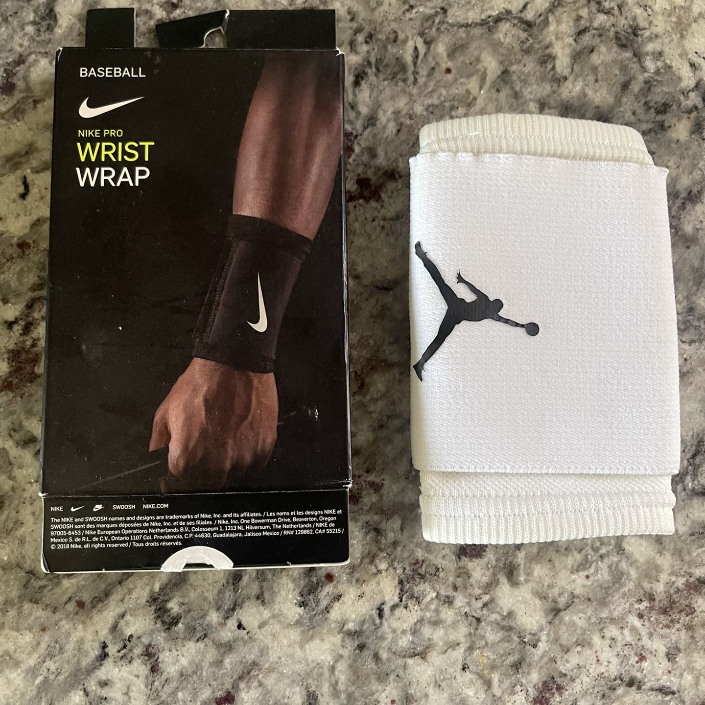 Zich afvragen Prematuur effectief Nike Pro BSBL Baseball Wrist Wrap Adult Unisex White RARE Jordan Jumpman  Edition for Sale in Paramount, CA - OfferUp