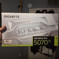 RTX 5070 TI EAGLE OC ICE EDITION
