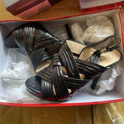 Guess High Heels 