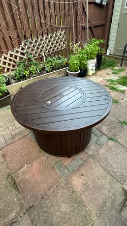 Outdoor Fire Pit