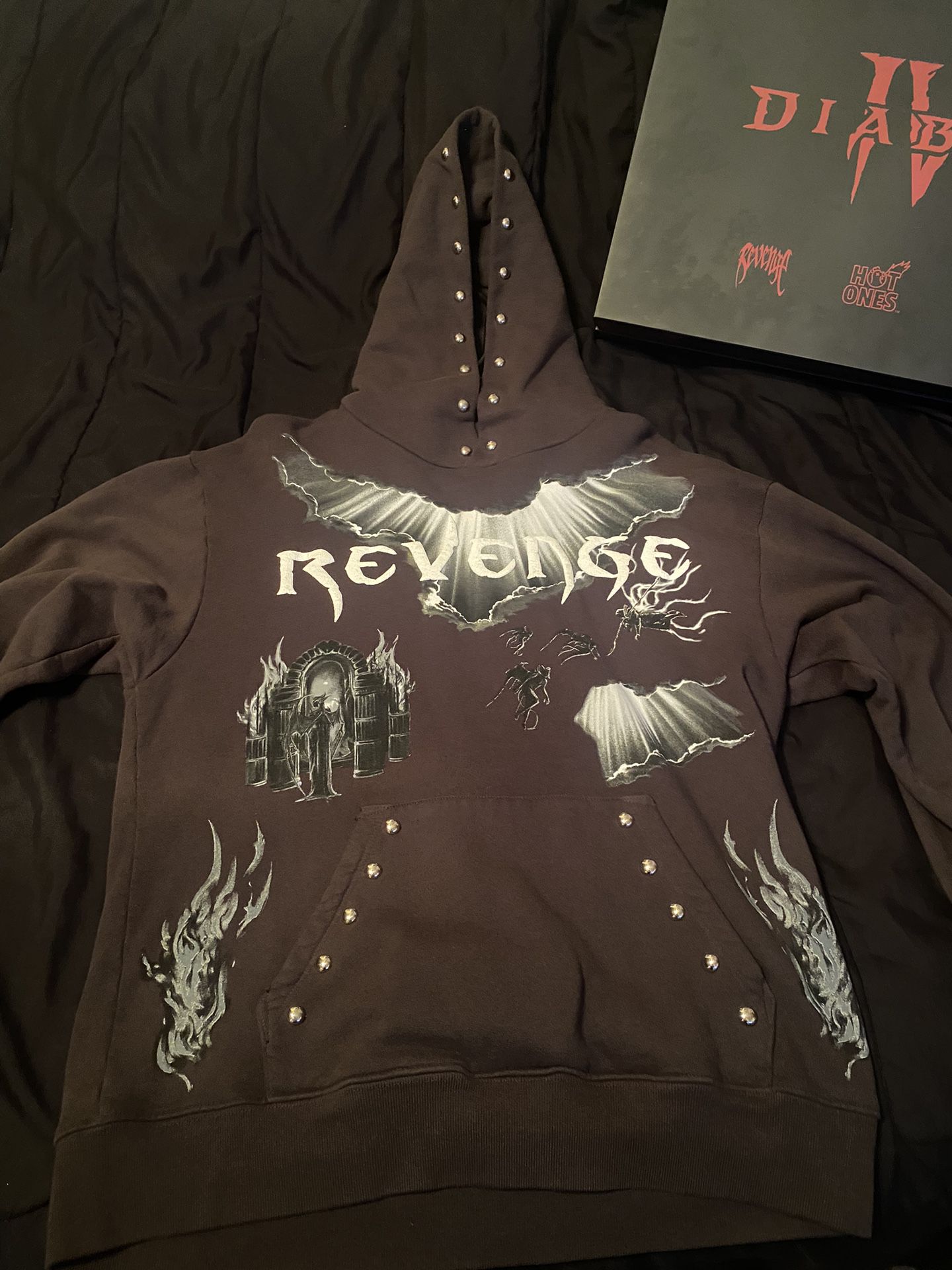 Revenge hoodie size M 1/100 