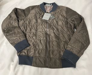 NWT -  Athleta Featherdry Down Bomber Jacket size  Size Medium