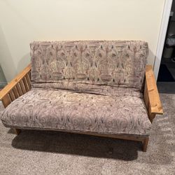 FREE FUTON