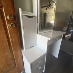Used Vanity