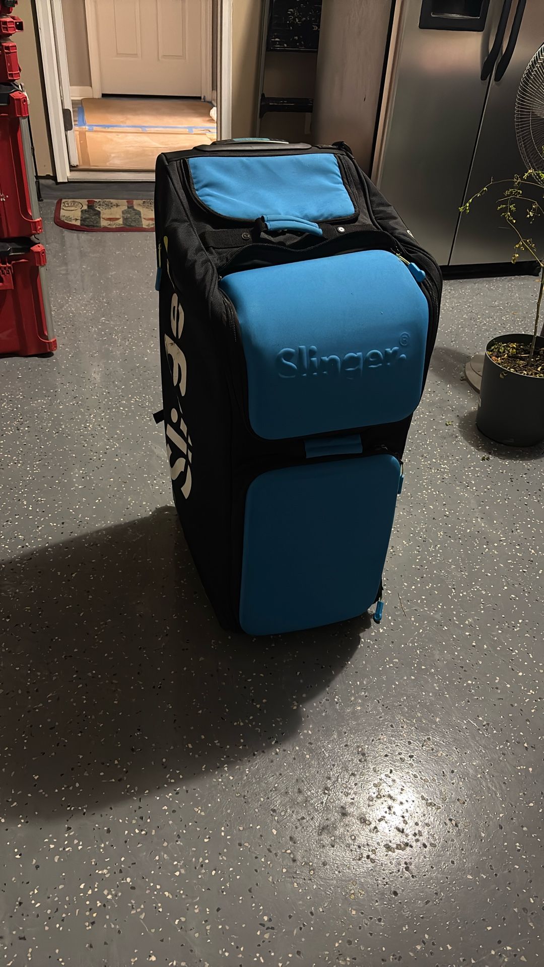 Tennis Ball Machine - Slinger 