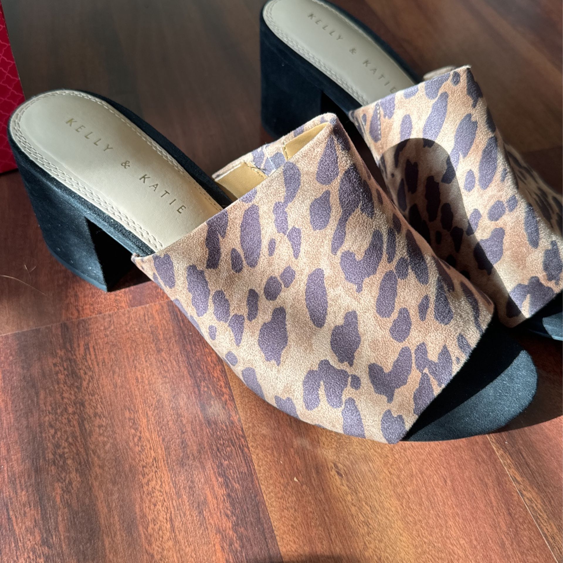 NEW Kelley And Katie Cheetah Print Heels 9.5