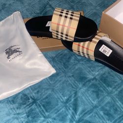 Male Burberry Sandles