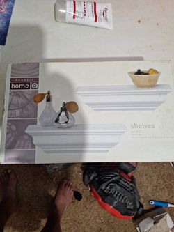 Classic Home shelves set of two