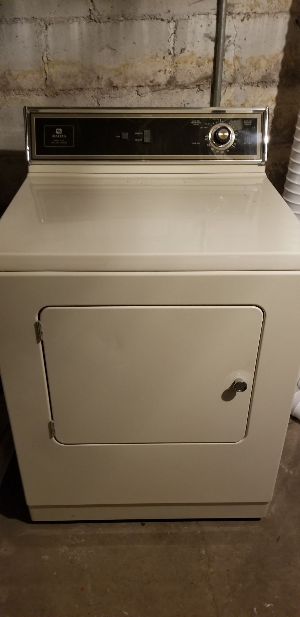 Maytag washer and dryer set