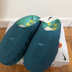 Nike Mind 001 Size 7M