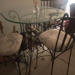 Glass Top Table & 4 Chairs 