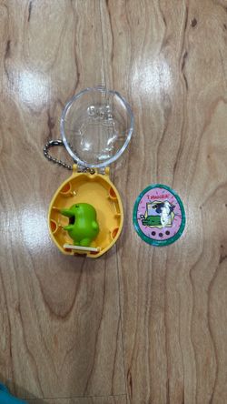 Bandai Tamagotchi Clip Toy – “Poop Time” Character Collectible