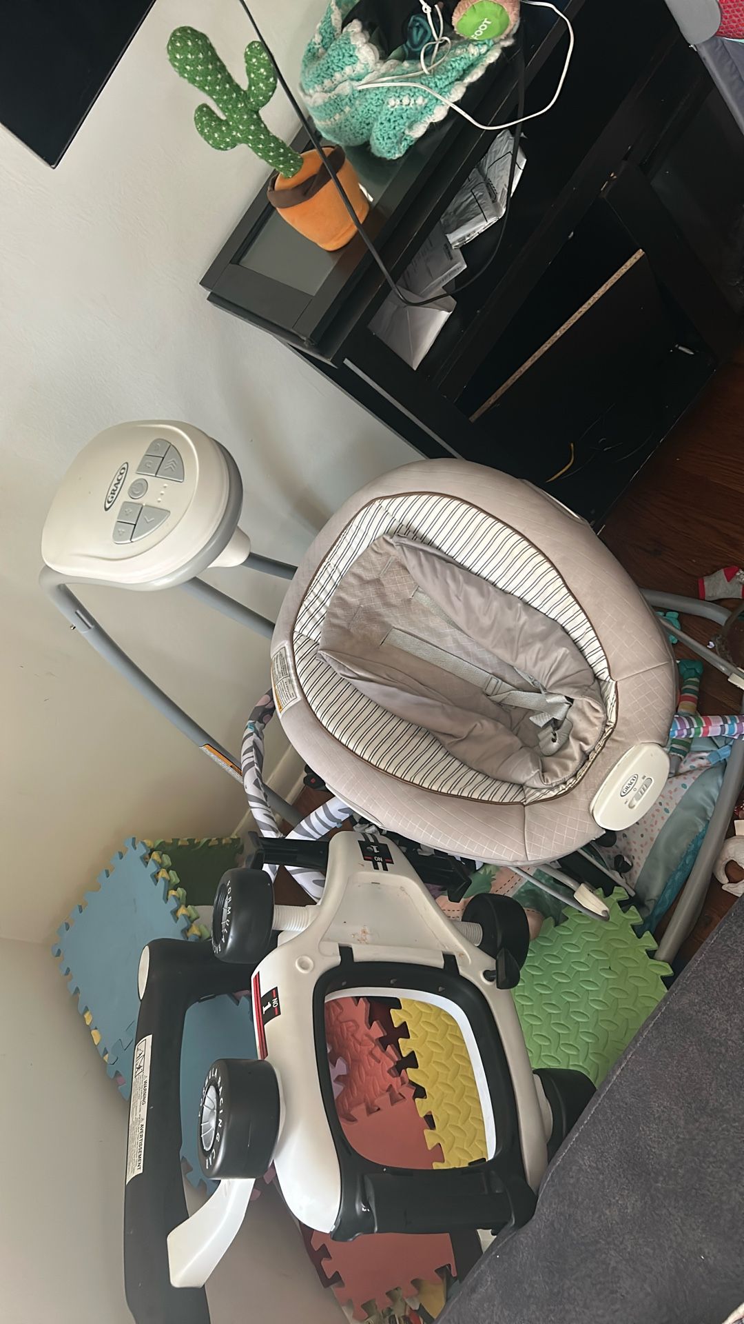 Baby swing