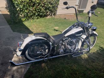 Harley Davidson  Deluxe   HD  Lowerider Motorcycle  Bike