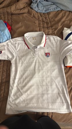 Size medium USA SHIRT. No sponsorship