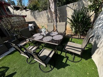 Patio outdoor dining set new in the box