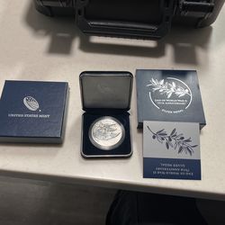 End of World War 11 75th Anniversary silver medal