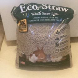 Free Partial Bag Wheat Straw Litter