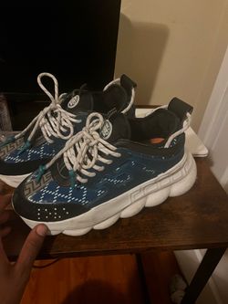 Versace chain reaction
