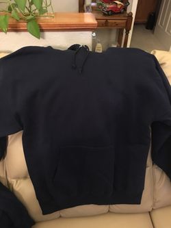 Hooded pullover sweatshirt