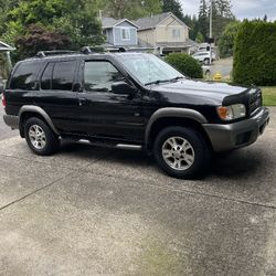 1999 Nissan Pathfinder