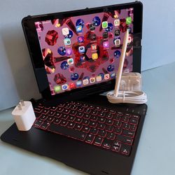 Apple IPad 9th Generation (10.2” Retina /Touch ID /IOS 18/ 2021 Model) 64GB with Pen, Keyboard  & Accessories 