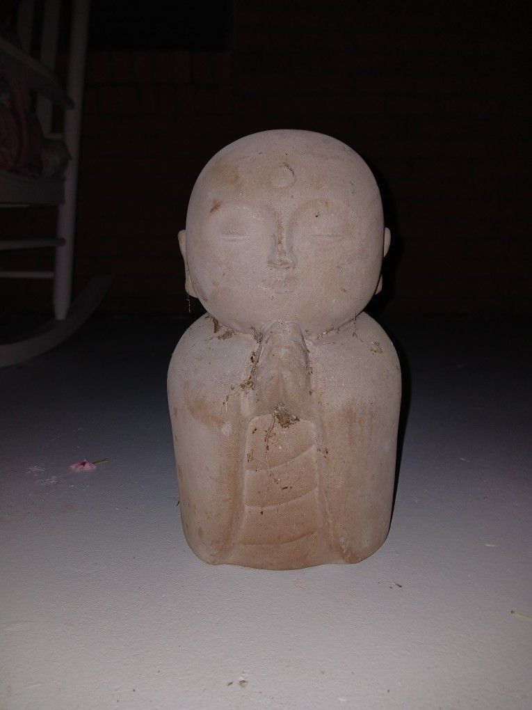 MOAI,BUDAH,JIZO STATUES