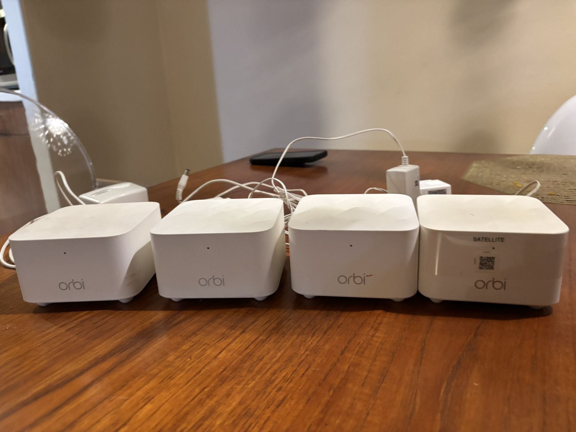 Netgear Orbi WiFi Router RBR10 and 3 Satellites RBS10 Bundle w/ Power Supplies