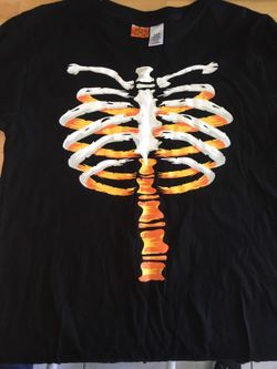 Boy's XL Halloween shirt