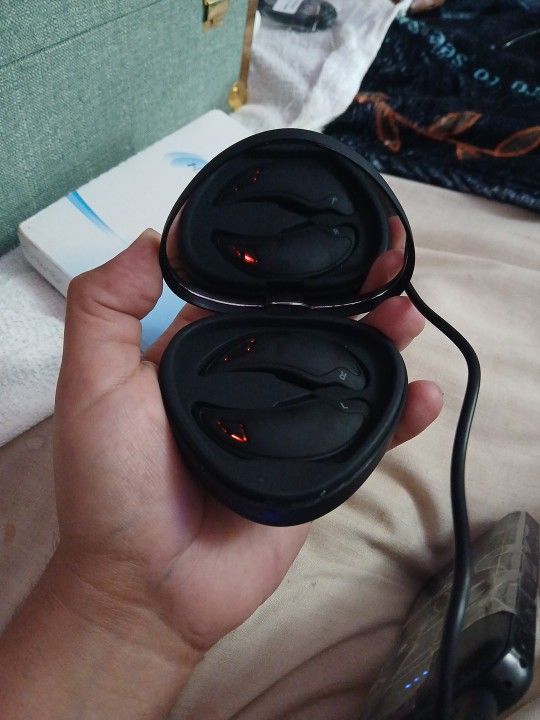 NEW! EyeTech by SpaceTouch - Professional LED Anti-Aging/Wrinkle Eye Device