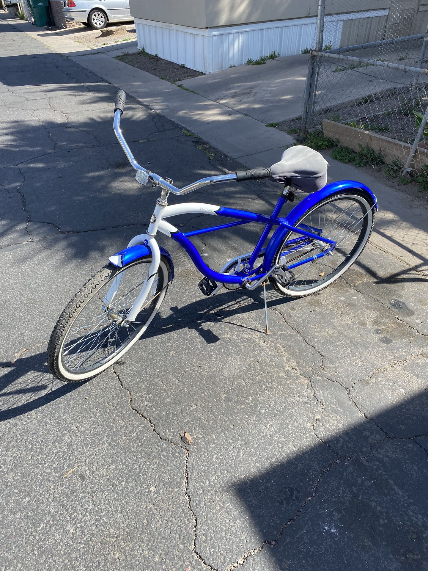 schwinn beach cruiser 24 inch