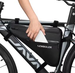 Bike Frame Bag - Newboler - Brand new - If the listing is up and you can see it, that means the item is available - Pickup please 60616 - No delivery