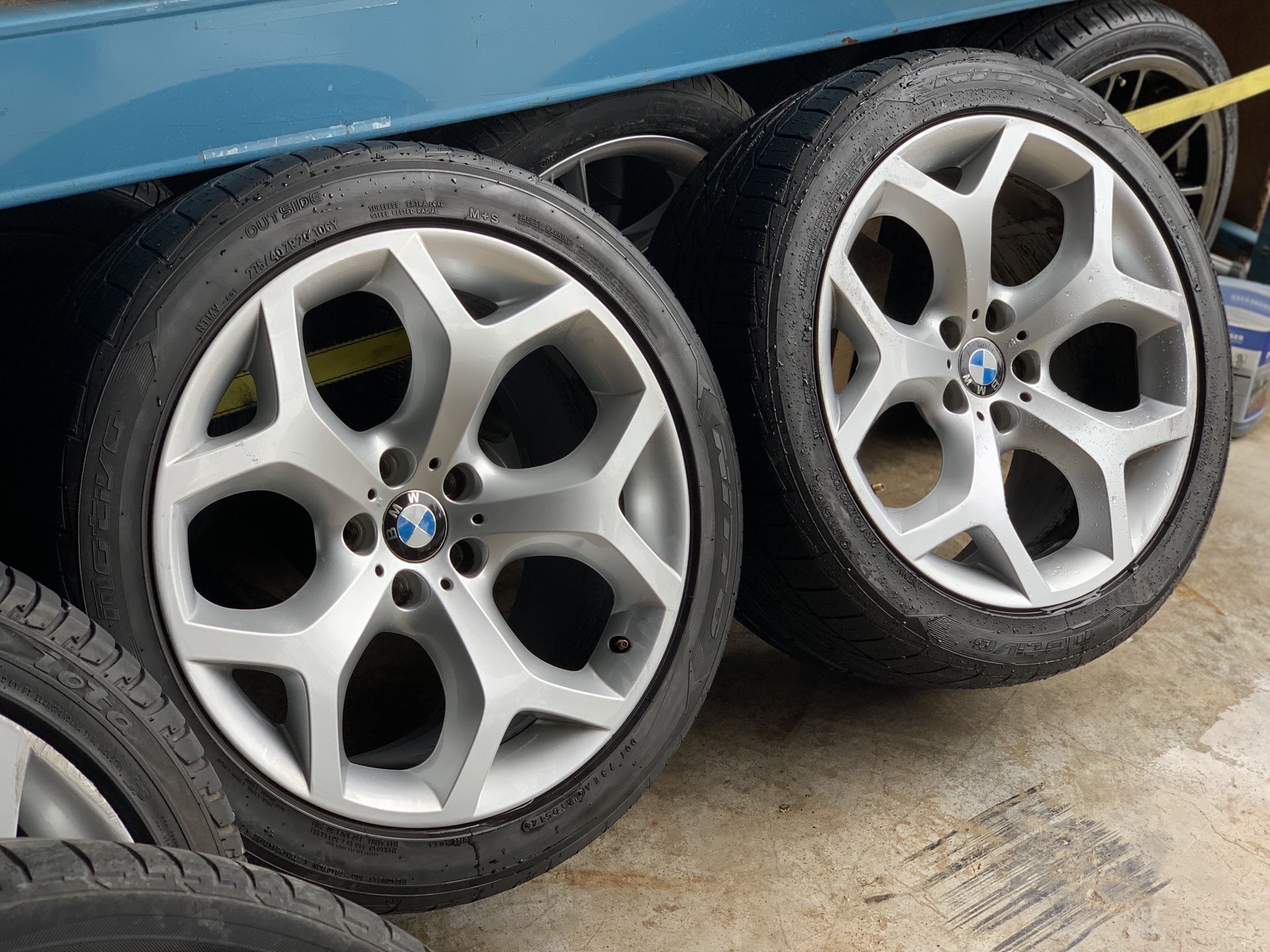 BMW 214m 20” x5 wheels