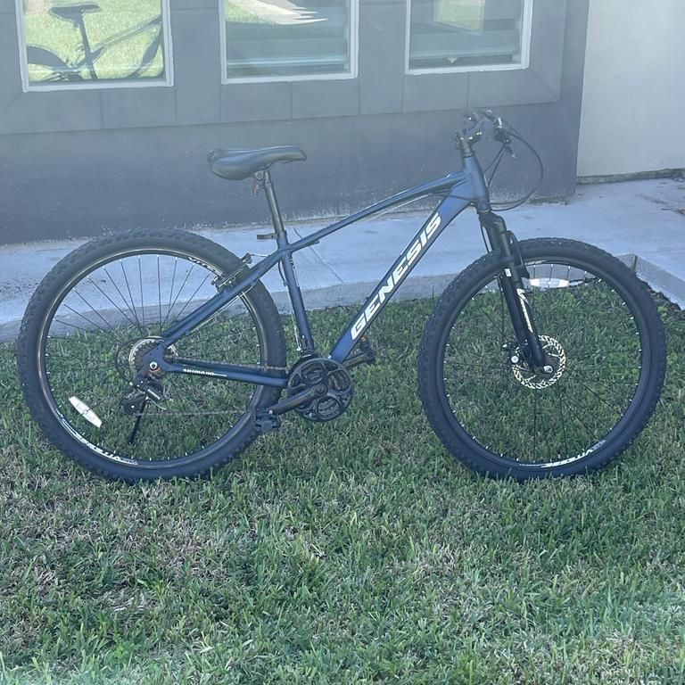 huffy vantage 3.0 mountain bike